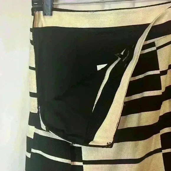 NWT Ann Taylor Pencil Skirt - Picture 7 of 10